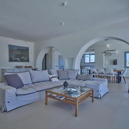 Villa La Waterfront Isterni (Paros)